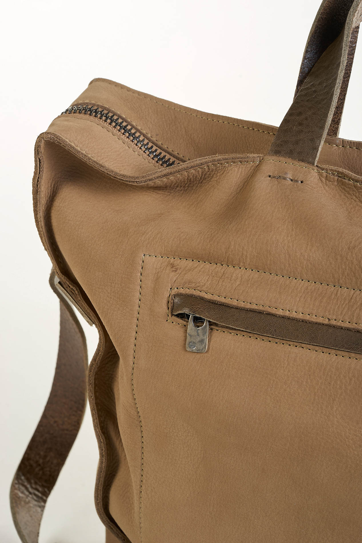 daniele basta leather and silver bags - DETAIL 3